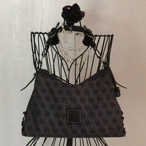 DOONEY & BOURKE PURSE